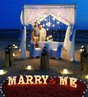 The Beach Proposal with Marry Me Letters