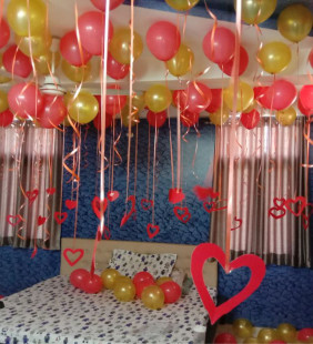 Balloon Surprise Decoration